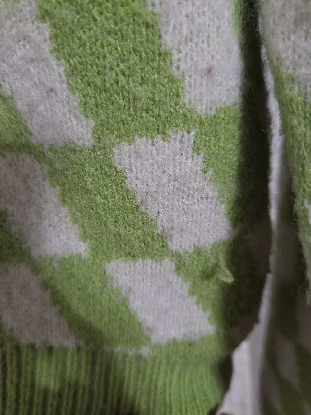 Witty Fox Lime Green & White Checkerboard V-Neck Sweater - Picture 4 of 6